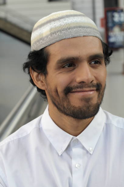 istock Young Islamic man looking away 1189929508