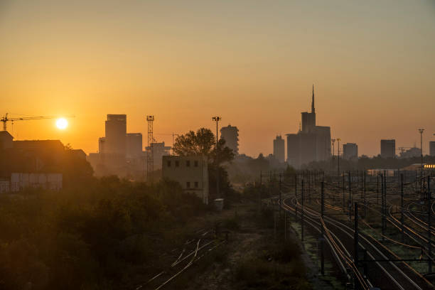 istock Skyline of Milan at dawn 1189942884
