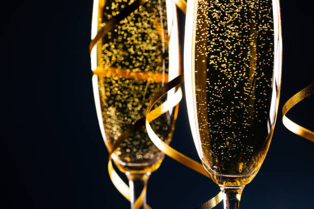 istock Two glasses of champagne 1189944795
