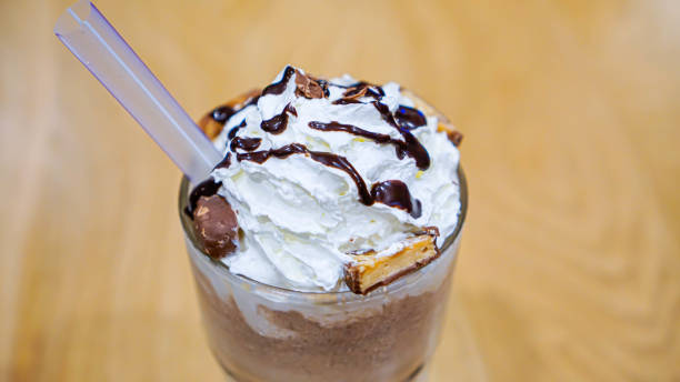 istock Blended Chocolate Coffee With Nougat 1189960312