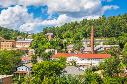 Hot Springs, Arkansas, USA town skyline in the mountains.
