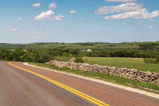 istock Road through the Flint Hills 1189969380
