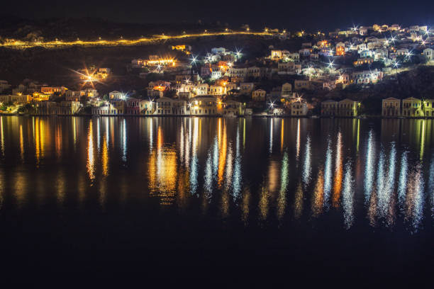 istock City ​​at night 1190005115