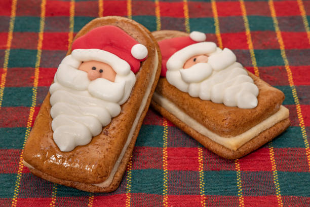 istock Christmas themed Lebkuchen cookies 1190008440
