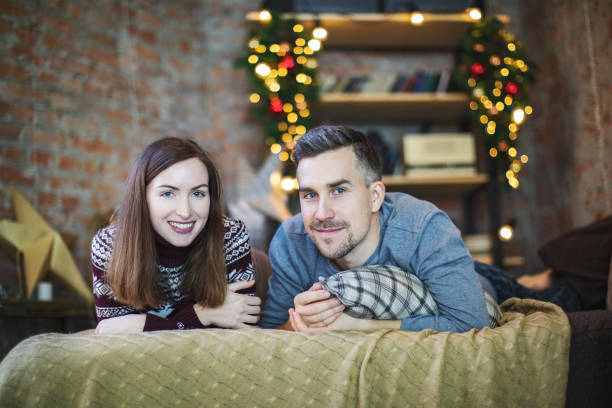 istock Couple celebrating Christmas 1190011224