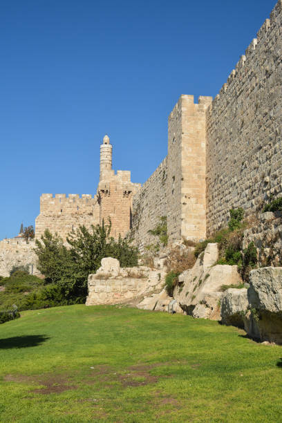 иерусалим, башня давида в старом городе. - jerusalem old city israel wall castle стоковые фото и изображения