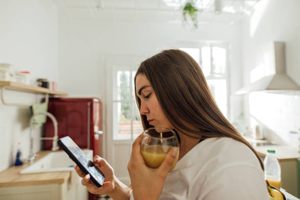 istock Breakfast over news and social media 1190121537