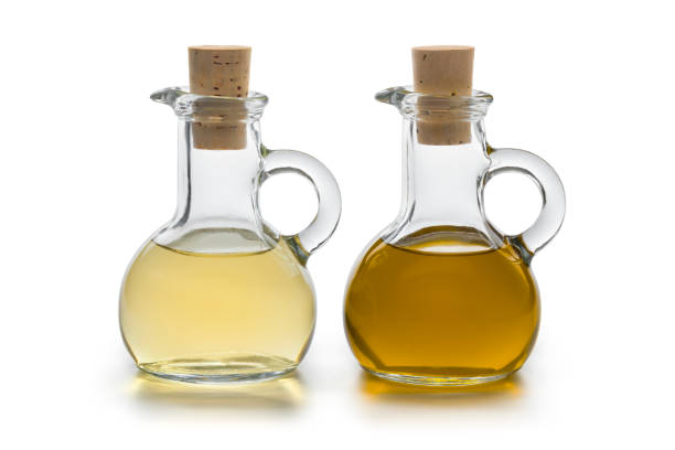 istock Glass bottles with oil and vinegar 1190147457