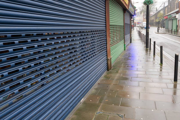 High Street Shops closing down