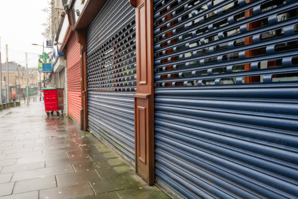 istock High Street Shops closing down 1190148471