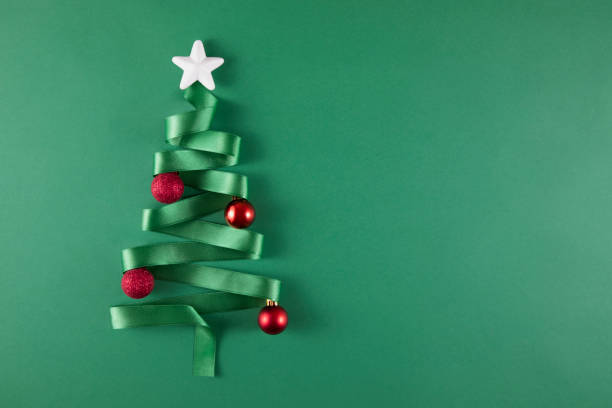 weihnachtsbaum - stern form fotos stock-fotos und bilder