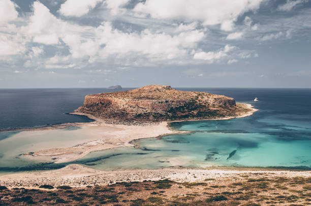 istock Balos beach and paradise island in Crete, Greece 1190171786