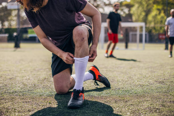 istock Soccer player preparing for soccer match 1190175934