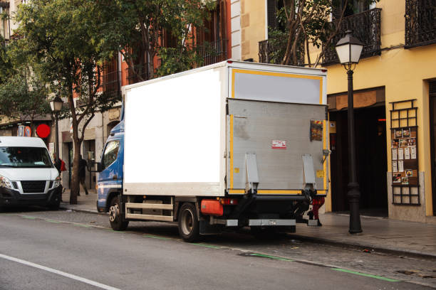 istock Delivery truck at city 1190191620