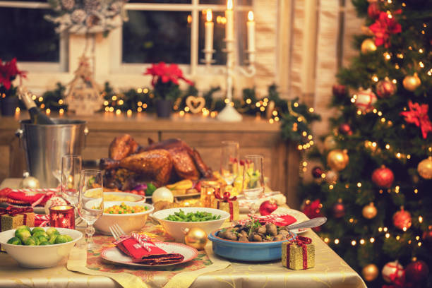 istock Festive Place Setting with Christmas Decorations 1190203339
