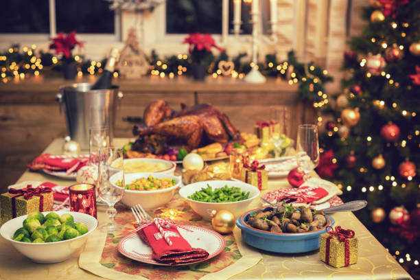 istock Festive Place Setting with Christmas Decorations 1190203528