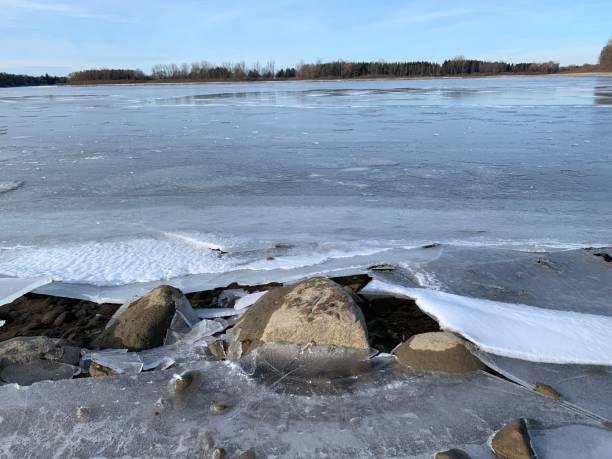 istock Snowy Frozen River 1190213199