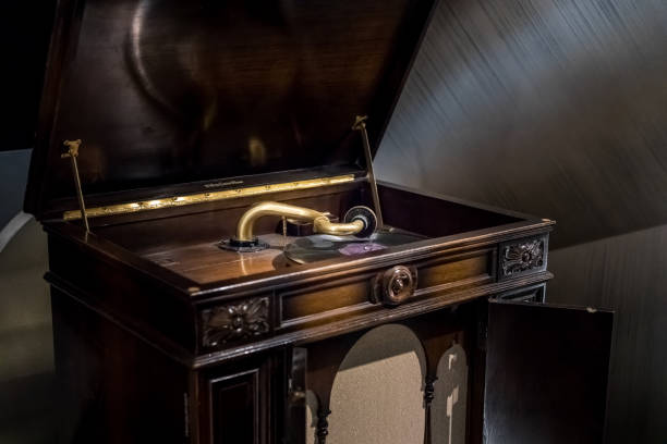 istock Beautiful antique music playing phonographs. 1190258982