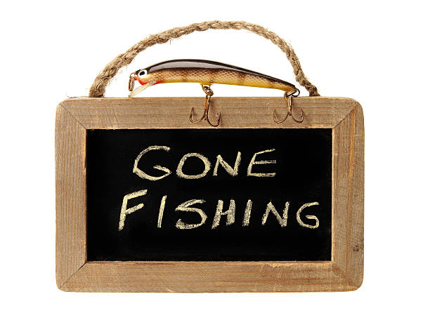 đi câu cá trên bảng đen - gone fishing sign hình ảnh sẵn có, bức ảnh & hình ảnh trả phí bản quyền một lần