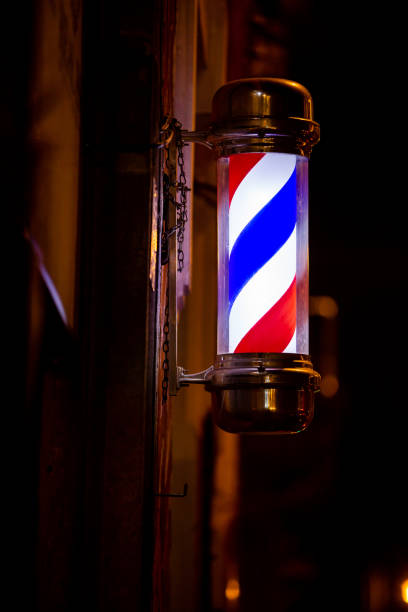 istock Hairdressing signage 1190268005