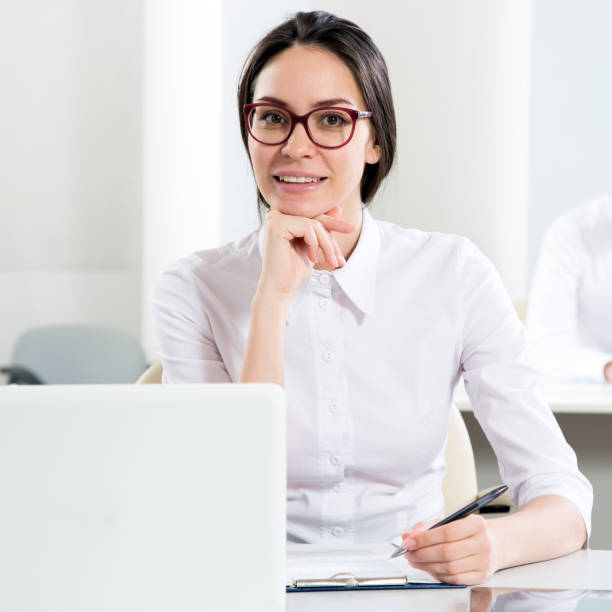 istock Young business woman 1190384861