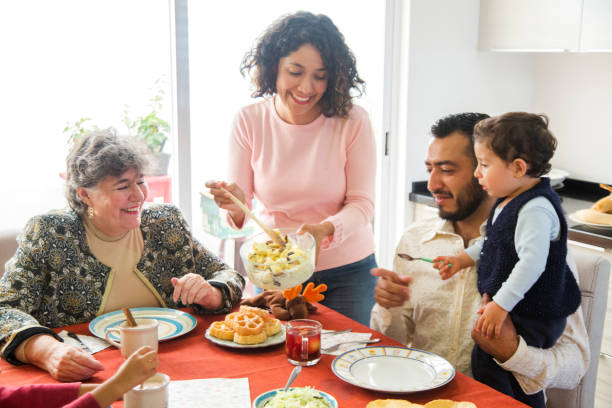 istock Mexican family, celebrating Christmas 1190425100