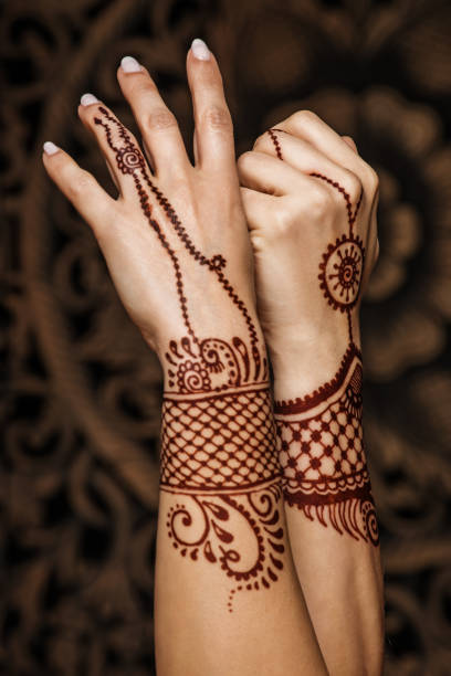 tatuagem de henna - henna tattoo - fotografias e filmes do acervo