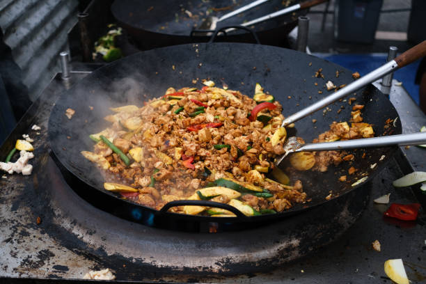 istock Stir Frying Meat and Vegetables 1190482085