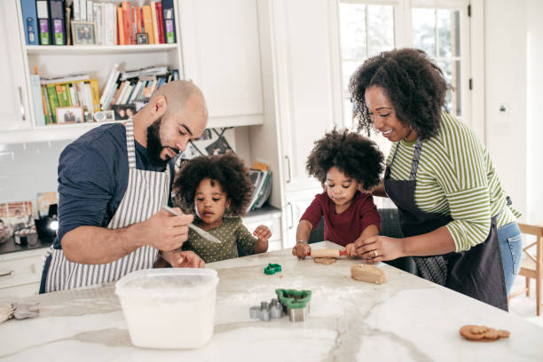 istock Family with two siblings 1190483494