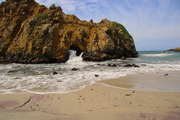 istock Pfeiffer Beach Big Sur California 1190511919