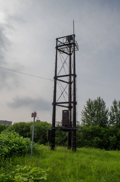 istock Pillar of radio waves 1190575900