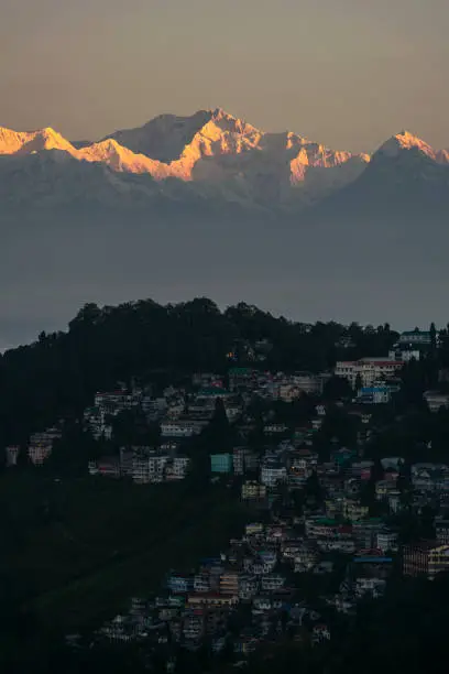 beautiful sunrise on kangchenjunga at darjeeling