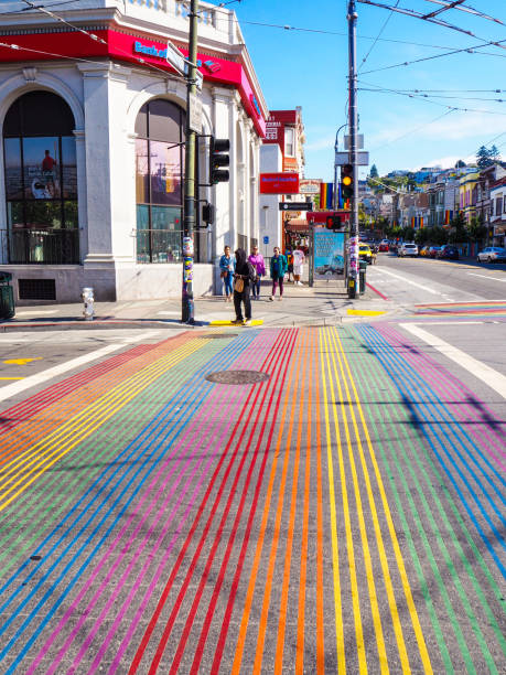 gay dzielnicy castro w san francisco - san francisco county house community skyline zdjęcia i obrazy z banku zdjęć