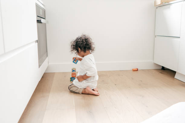 istock Mother and toddler 1190638959