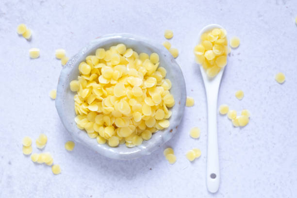 istock yellow natural beeswax 1190643746