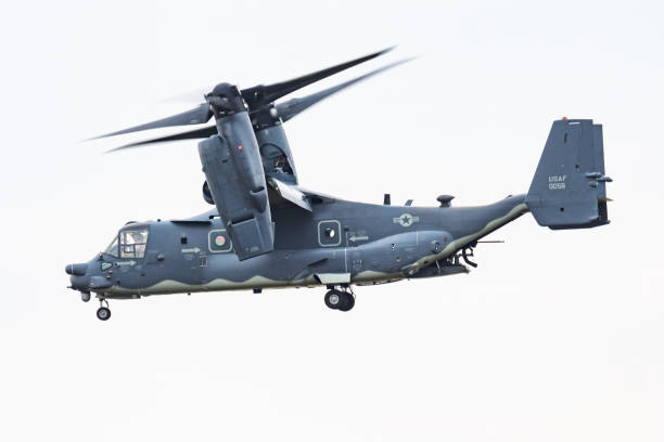 united states air force usaf boeing cv-22b osprey 11-0058 display convertiplane for riat royal international air tattoo 2018 airshow - v22 - fotografias e filmes do acervo