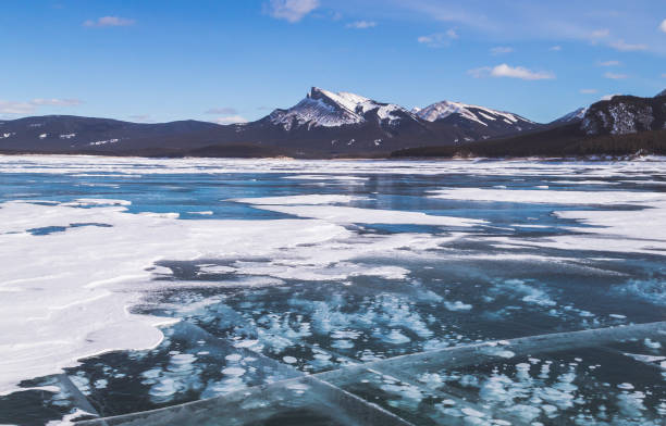istock Abraham Lake in the winter 1190689670