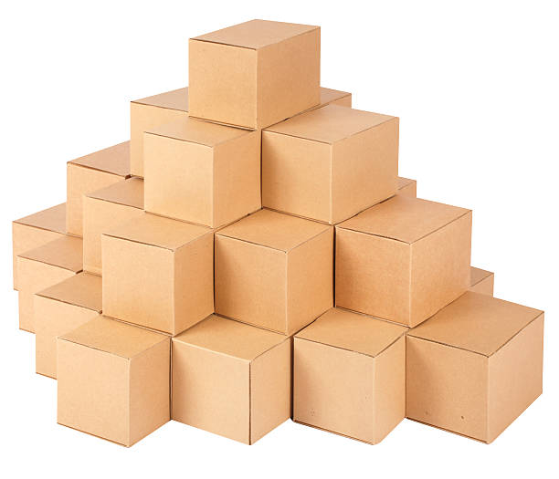 pappe boxes.pyramid von boxen - 5898 stock-fotos und bilder