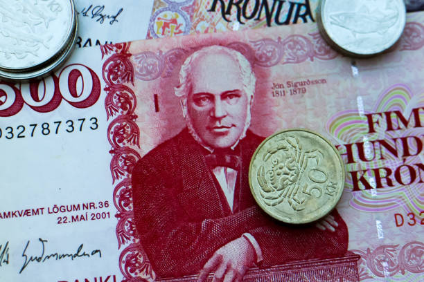 istock Icelandic Krona banknotes and coins 1190713683