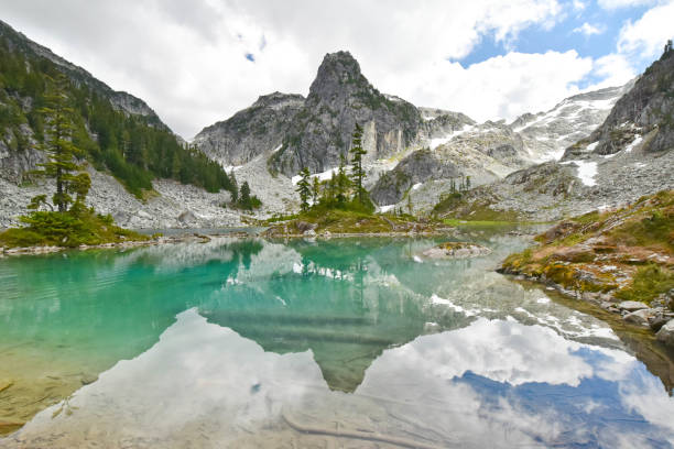 istock Watersprite lake hike in Squamish, BC 1190735549