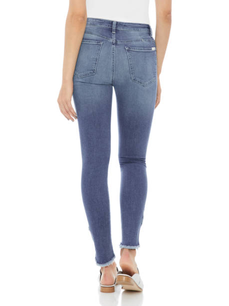 istock Crease & Clips Slim Women's Light Blue Jeans 1190781529