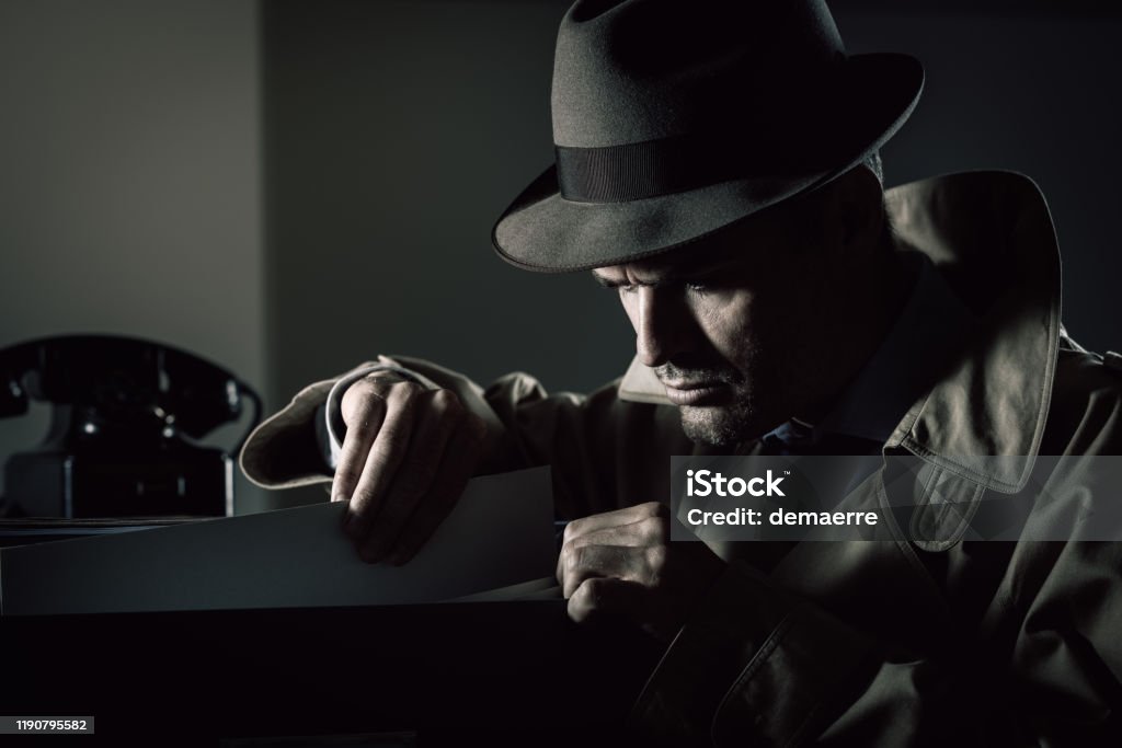 Undercover Spy Stealing Files Stock Photo - Download Image Now - File  Folder, Ring Binder, Surveillance - iStock