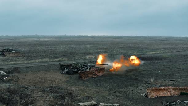 istock Artillery waiting to fire a gun 1190841049