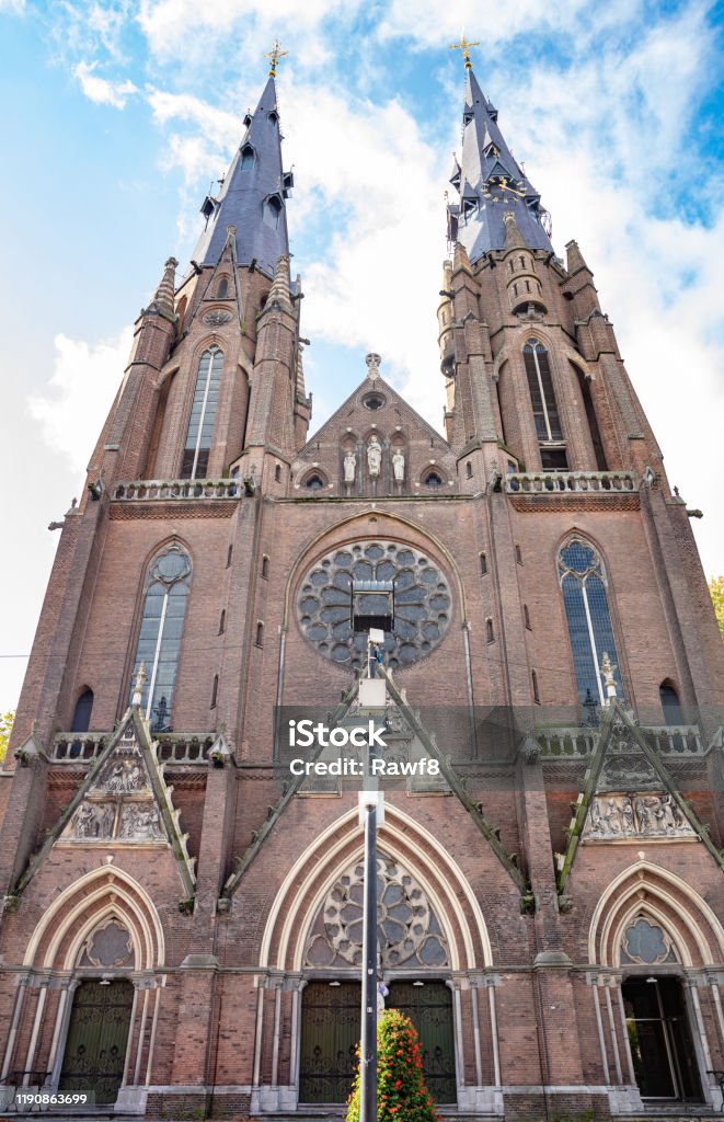 Iglesia De Santa Catalina En El Centro De Eindhoven Holanda Foto de stock y  más banco de imágenes de Aire libre - iStock