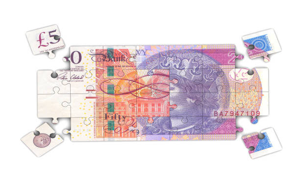 istock Pound and Zloty Jigsaw Pieces 1190882905