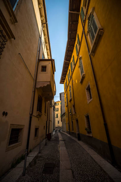 istock Verona Street View 1190905515