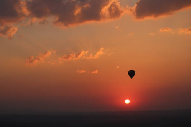 istock Sunrise hot air balloon ride 1190941180