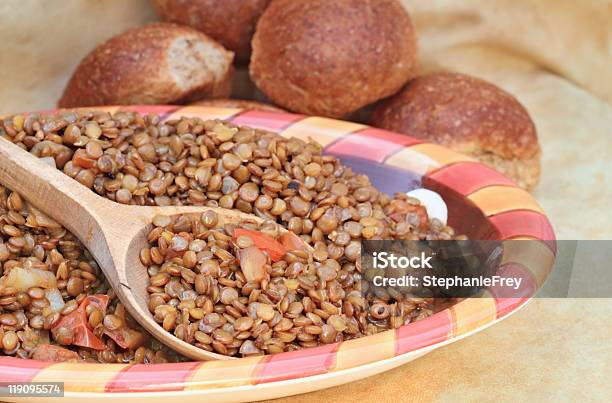 Foto de Lentilhas Cozidas e mais fotos de stock de Alimentação Saudável - Alimentação Saudável, Almoço, Calor