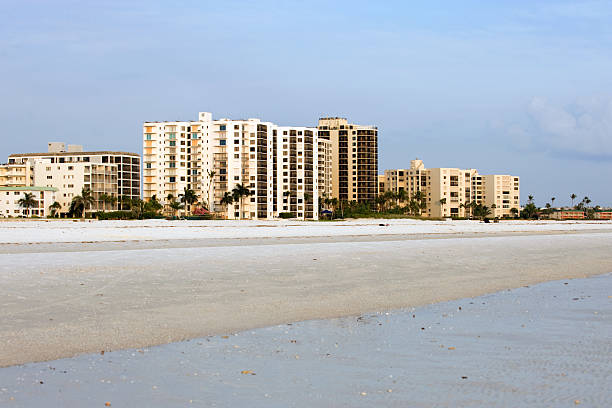 istock Vacation rentals in Florida 119100299