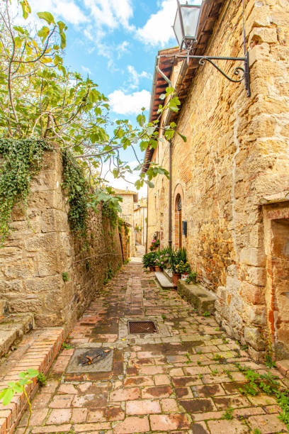 istock Tuscan Medieval Village Monticchiello Tuscany Italy 1191031497